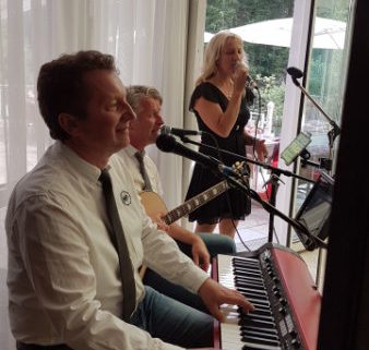 Caipirinha Partyband® & Eventband, Firmenevent Sektempfang