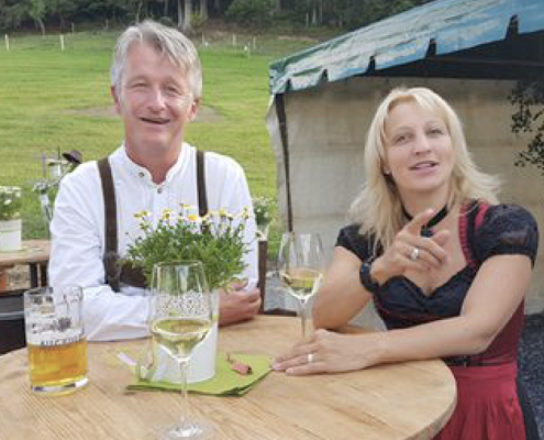 Caipirinha Partyband® Live Music, Oktoberfestband Ammersee / Oberbayern, Gerne auch in Dirndl und Track auf eurer Wiesnparty
